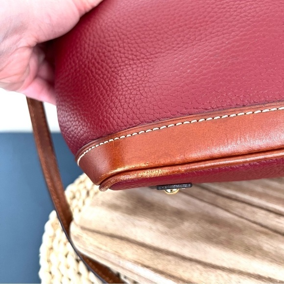 Dooney & Bourke Handbag Pebble Grain Leather Darcy Burgundy Satchel Crossbody - Picture 5 of 16